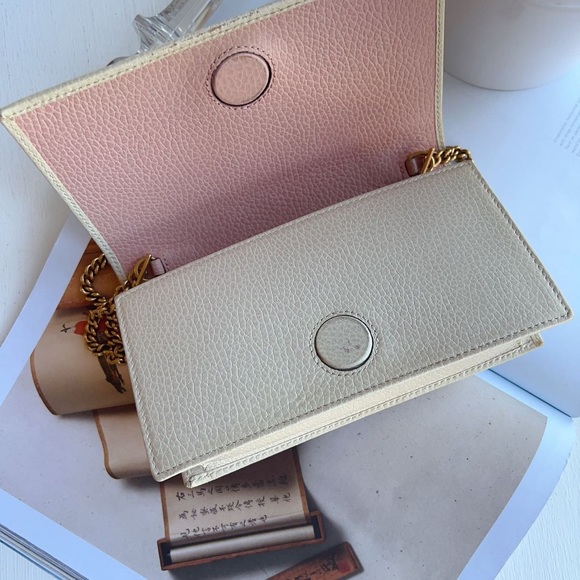 Gucci Calfskin GG Marmont Bow Chain Wallet White - Picture 5 of 6